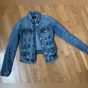 American Eagle Outfitters Faded Blue Jean Jacket